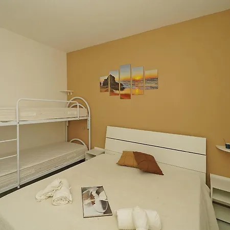 Susie's Place Apartman Sirmione