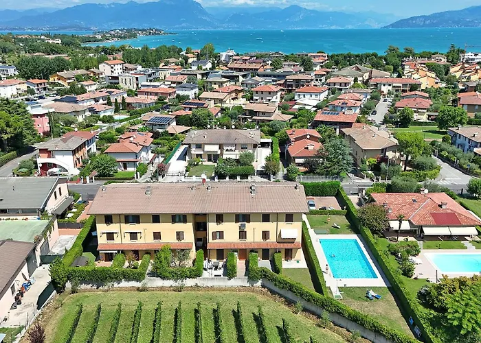 Susie's Place * 시르미오네